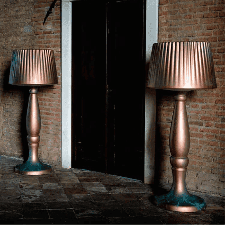 Myyour Agata, Lampada da Terra a Stelo Centrale dal Design Classico