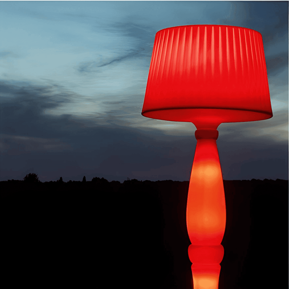Myyour Agata, Lampada da Terra a Stelo Centrale dal Design Classico