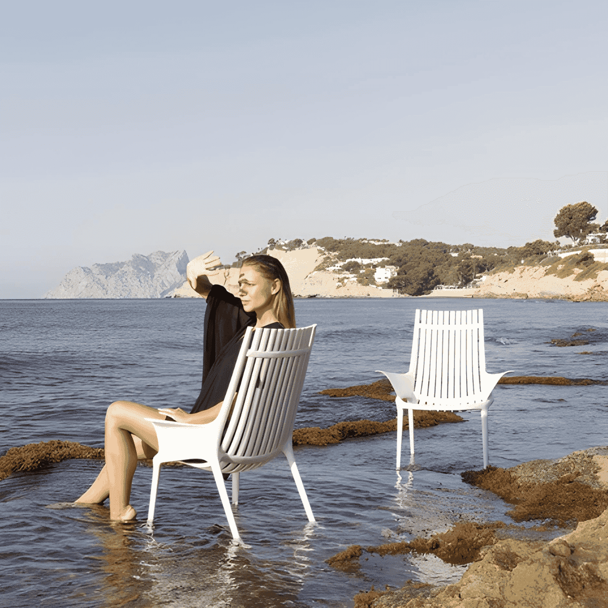 Vondom Ibiza Lounge Chair, Poltrona con Braccioli Ispirata all&
