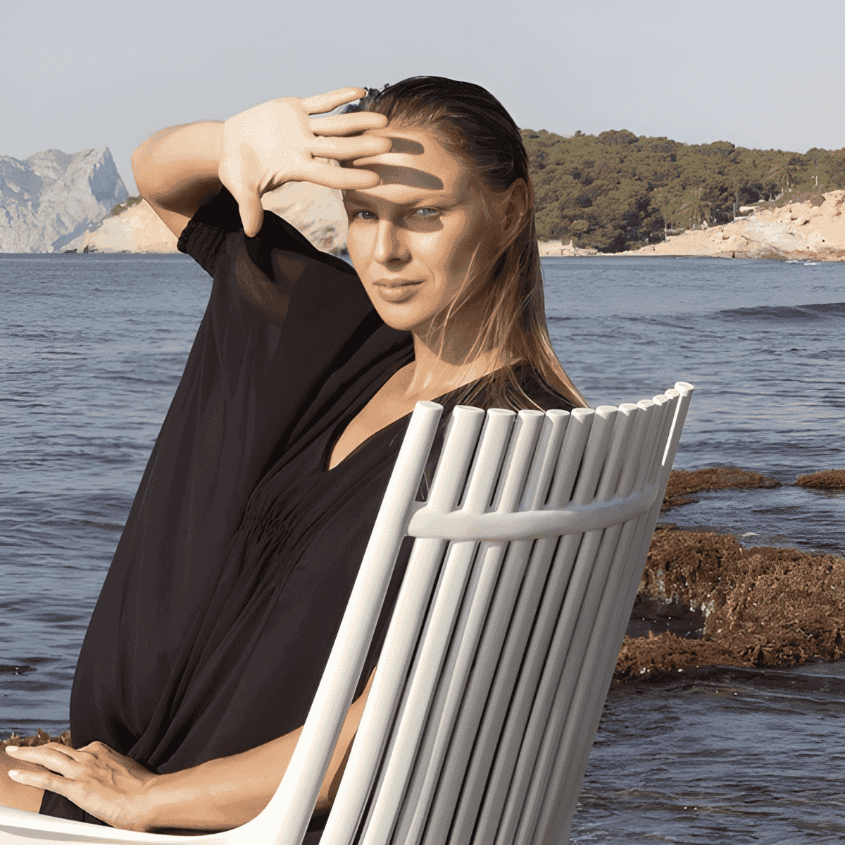 Vondom Ibiza Lounge Chair, Poltrona con Braccioli Ispirata all&