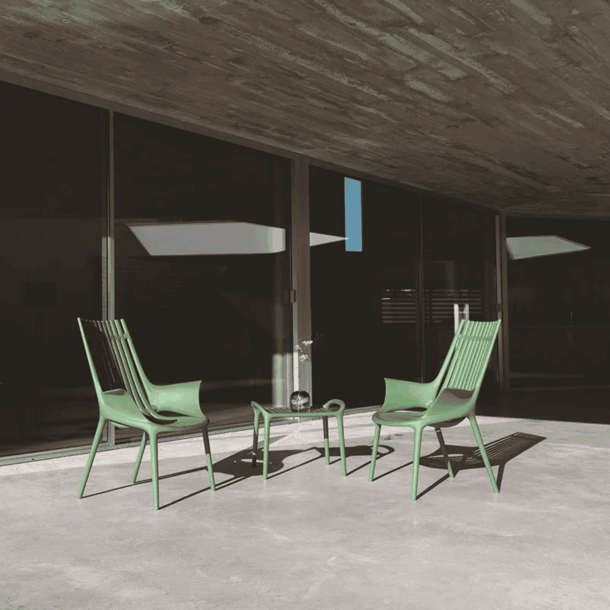 Vondom Ibiza Lounge Chair, Poltrona con Braccioli Ispirata all&