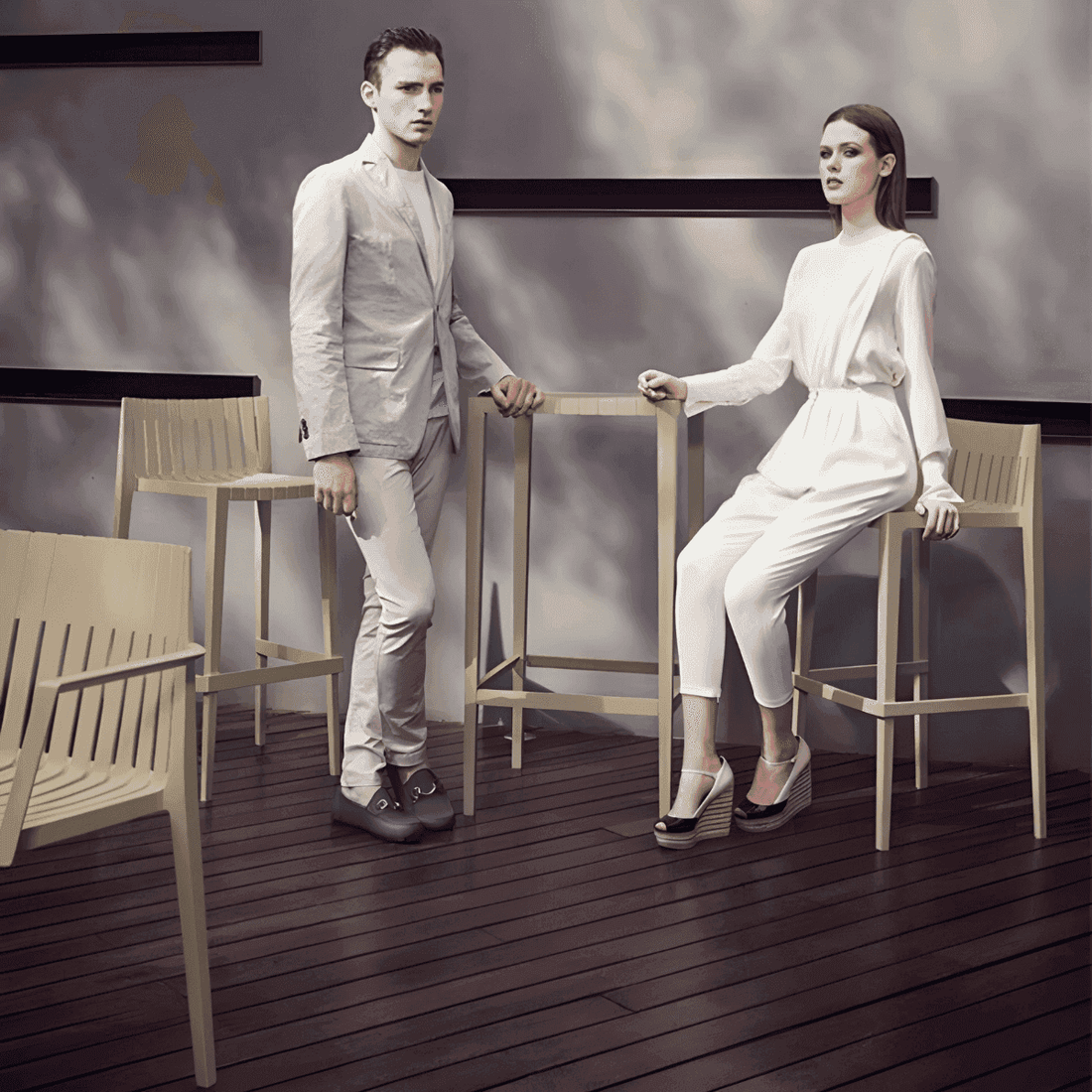 Vondom Spritz Stool - Sgabello Alto con Schienale - Diversi Colori