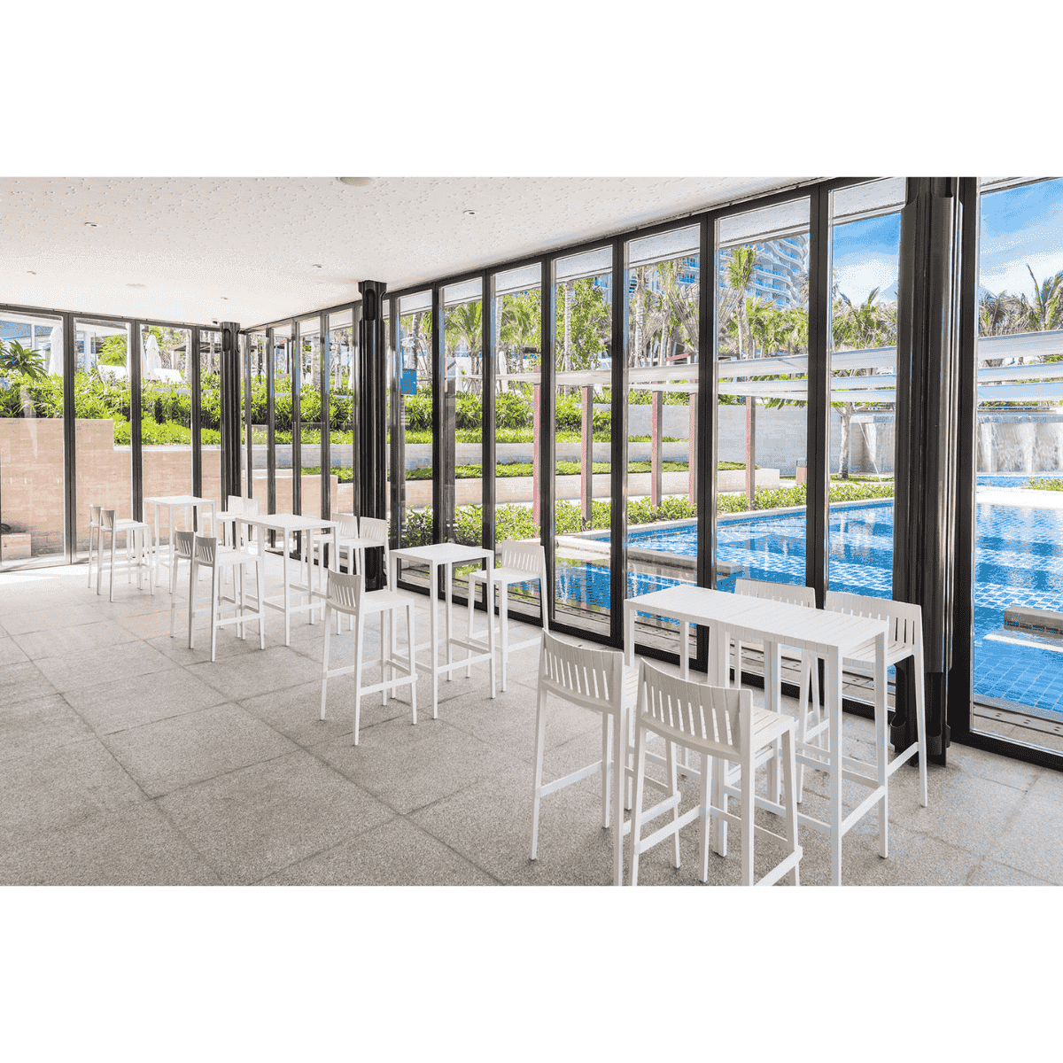 Vondom Spritz High Table, Tavolo Alto da Bar di Archirivolto Design per Vondom