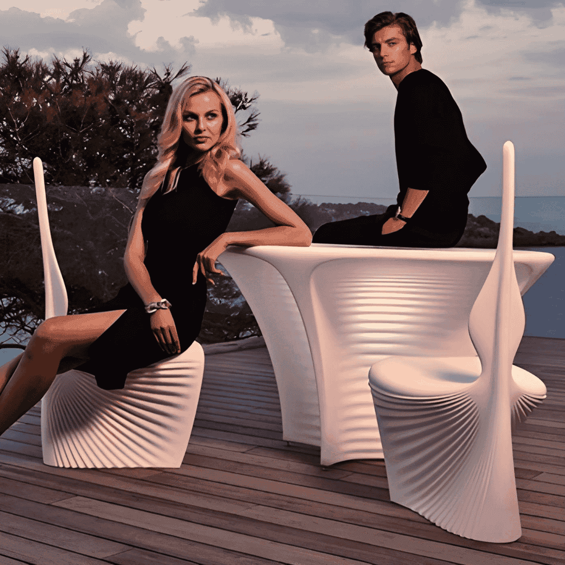 Vondom Biophilia, Tavolo da Giardino Rotondo di Design, Diversi Colori e Illuminazioni