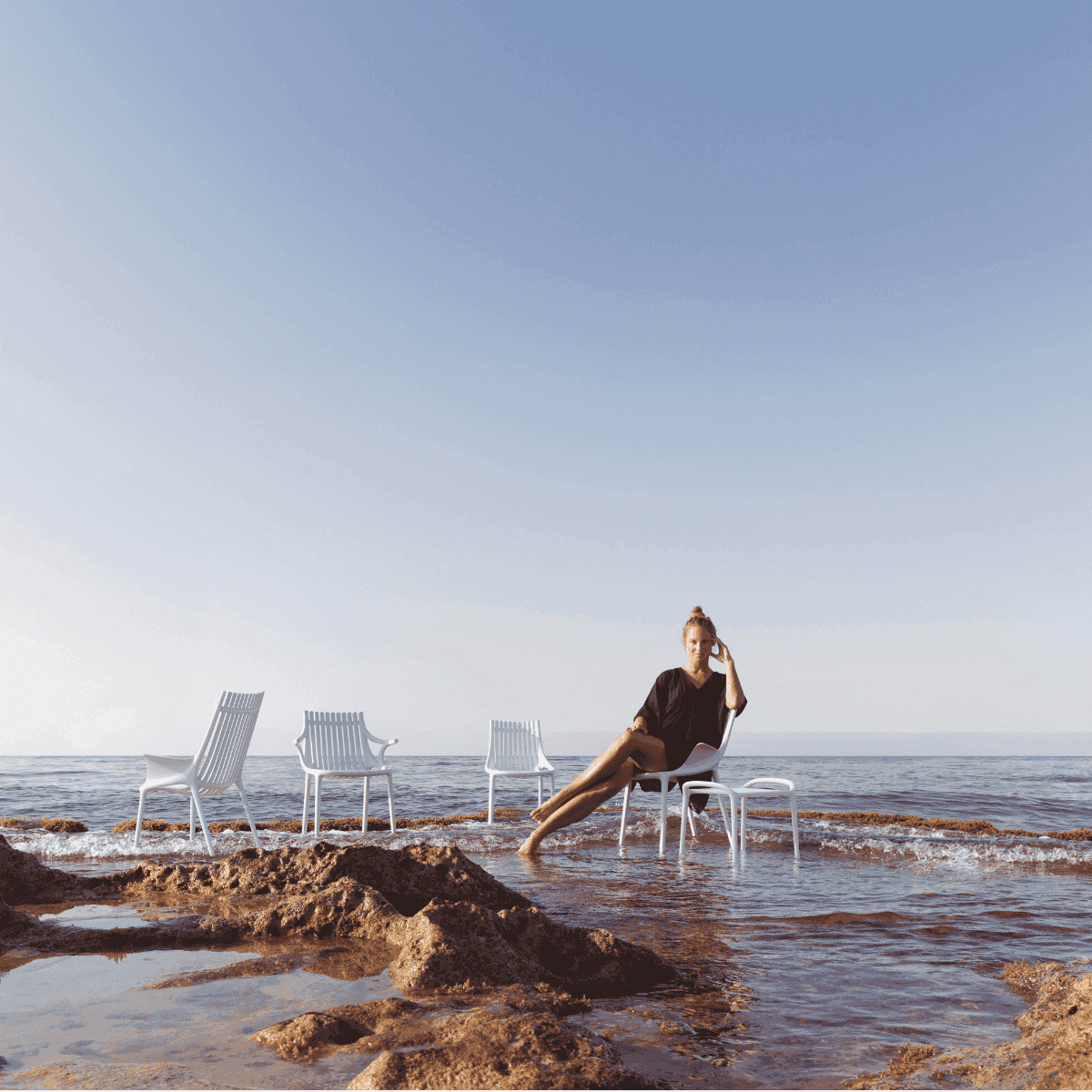 Vondom Ibiza Lounge Chair, Poltrona con Braccioli Ispirata all&