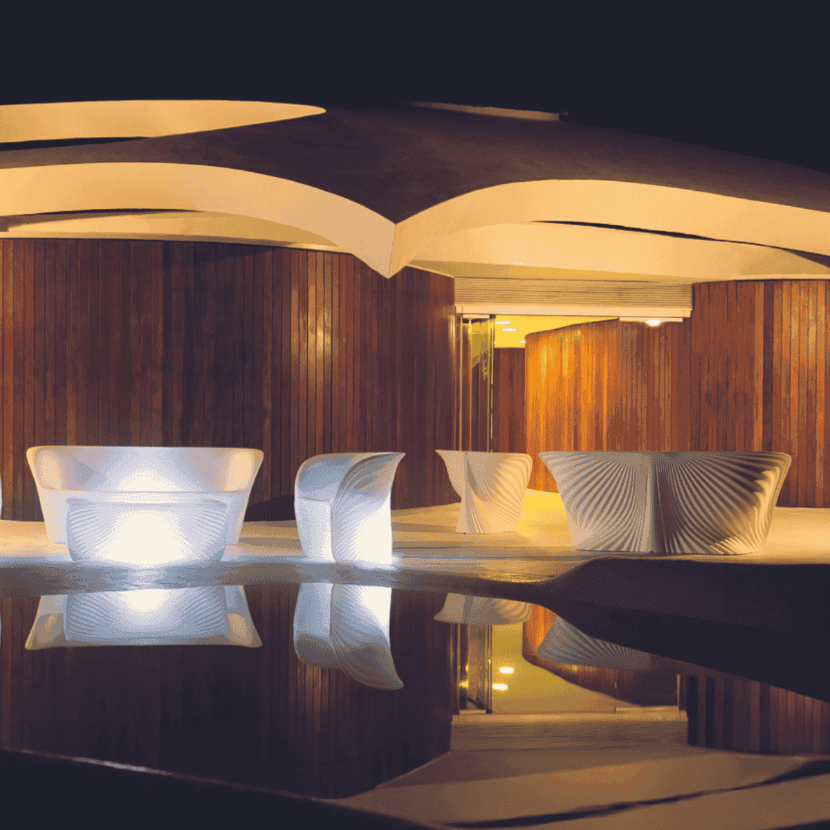 Vondom Biophilia Sofa, Divano da Esterno di Design di Ross Lovegrove